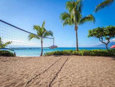 Maui Vacation Rental in Lovely Lahaina No car Needed